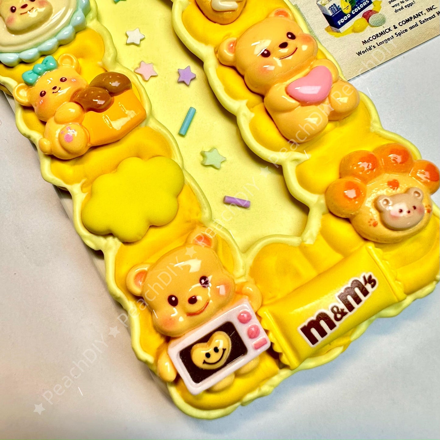 Butter Bear decoden Phone Case