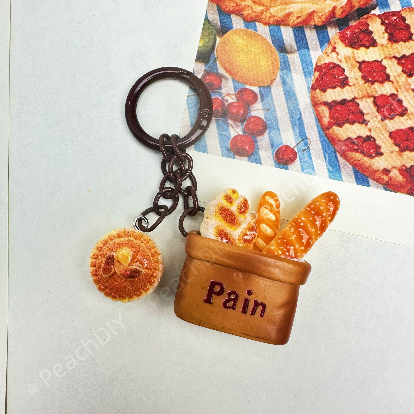 Miniature baguette basket Keychain