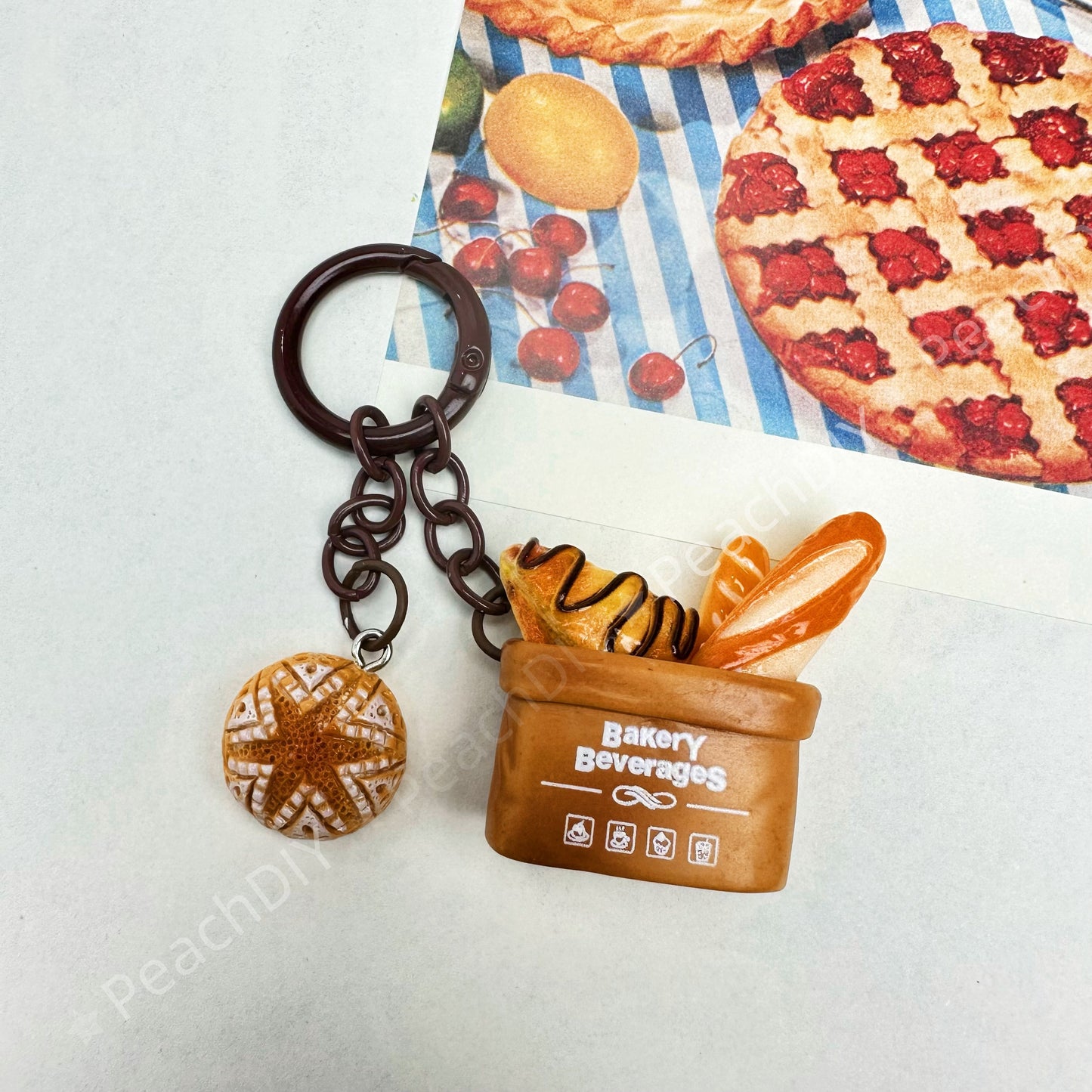 Miniature baguette basket Keychain